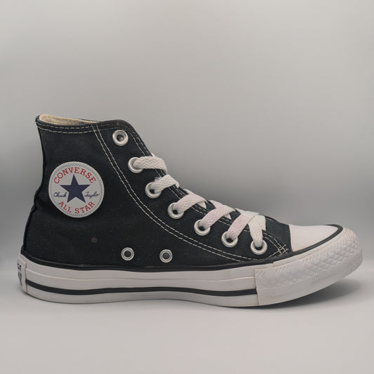 Converse Chuck Taylor All Star Canvas – Black Size: UK 3 / EU 35 / US 5